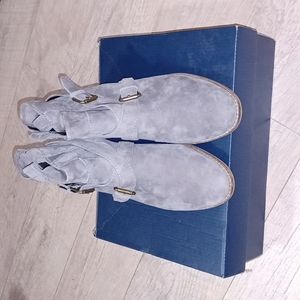 Cole Haan gray suede Jensynn booties size 7.5